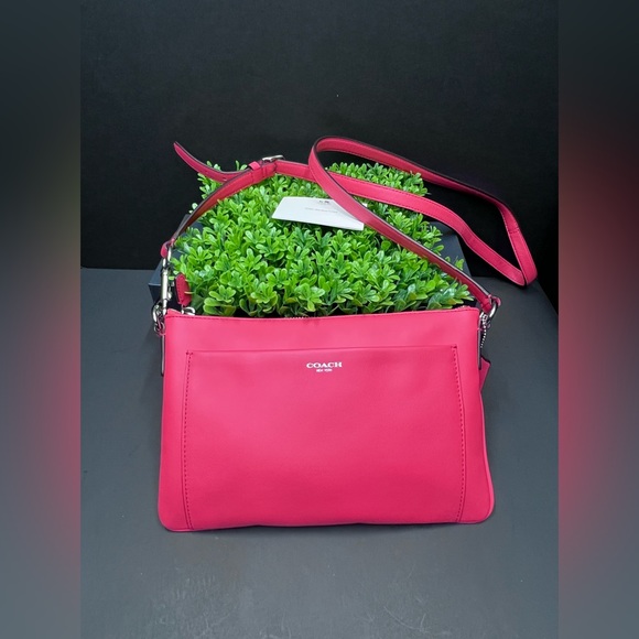 Coach crossbody bag NWOT - Picture 1 of 10
